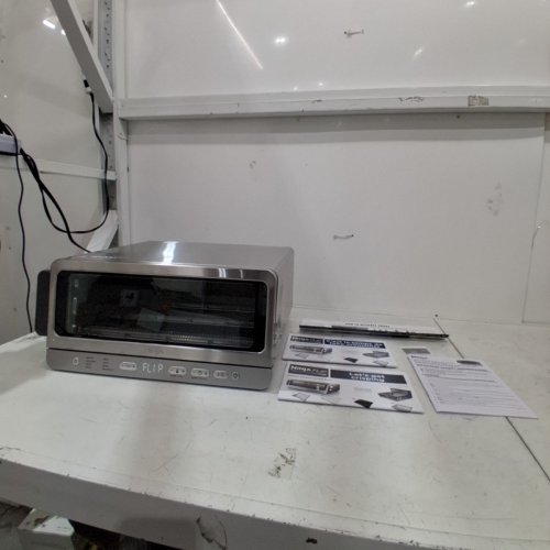 NINJA FLIP TOASTER OVEN AND AIR FRYER WITH FLIP UP AND AWAY SPACE SAVING - STAINLESS STEEL (MODEL: SP151C) image 3