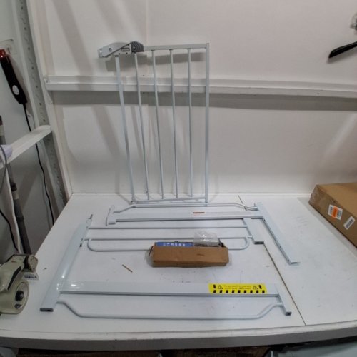 REGALO EASY STEP SAFETY GATE - 29"- 38.5" - WHITE (MODEL : 1160-DS) image 2