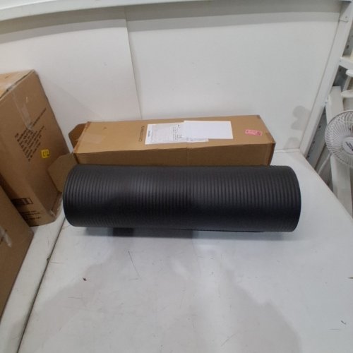 AMAZON BASICS EXTRA THICK EXERCISE/YOGA MAT - 74" X 24" X 1/2" - BLACK image 3