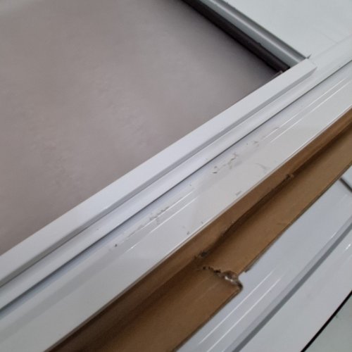 HAKUNA ADJUSTABLE PETS GLASS PATIO PET DOOR FOR SLIDING DOORS - 77.2” – 83.5” - WHITE (MODEL: 5077) image 3