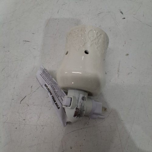 CVHOMEDECO CERAMIC WALL PLUG IN ELECTRIC WAX MELT - WHITE image 3