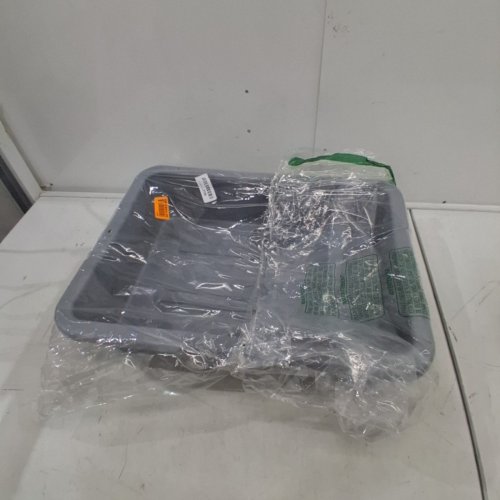 RUBBERMAID COMMERCIAL BUS/UTILITY TOTE - 20" X 15" X 5" - GREY (MODEL: 3349GRA) image 4