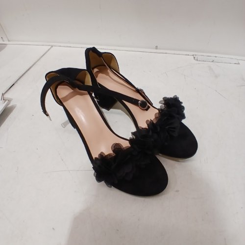 WOMEN'S FLORAL ANKLE STRAP SANDALS - SIZE 39/8.5 - BLACK image 3