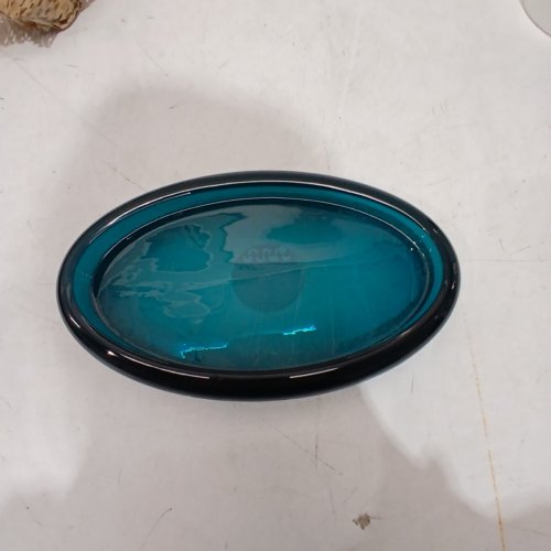 THRESHOLD GLASS TRAY - 1.1" X 7.95" X 5.71" - BLUE image 3