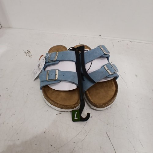 WOMEN'S MEMORY FOAM STRAP SANDALS - SIZE 7 - BLUE image 3