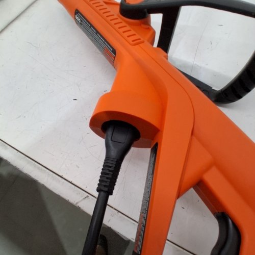 BLACK + DECKER 12" CORDED 3-IN-1 STRING TRIMMER, EDGER & LAWN MOWER - ORANGE/BLACK (MODEL: MTE912) image 2
