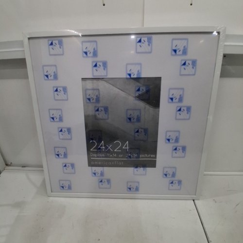 AMERICANFLAT PICTURE FRAME WITH POLISHED PLEXIGLASS AND MAT - 24" X 24" OR 11" X 14" - WHITE image 2