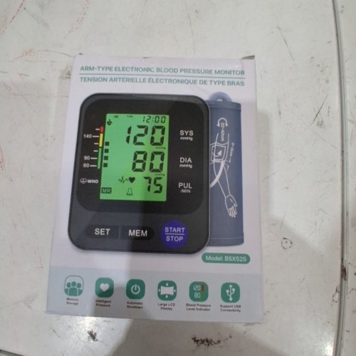 BLOOD PRESSURE MONITOR WITH 3 COLOUR BACKLIT SCREEN 2X99 MEMORY WITH UPPER ARM LARGE CUFF - BLACK (MODEL: BSX525) image 4