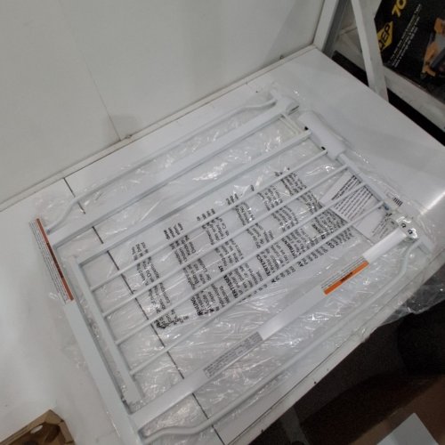 PRESSURE OR HARDWARE MOUNTED BABY SAFETY GATE - 24"-29" X 30" - WHITE (MODEL: W046) image 2