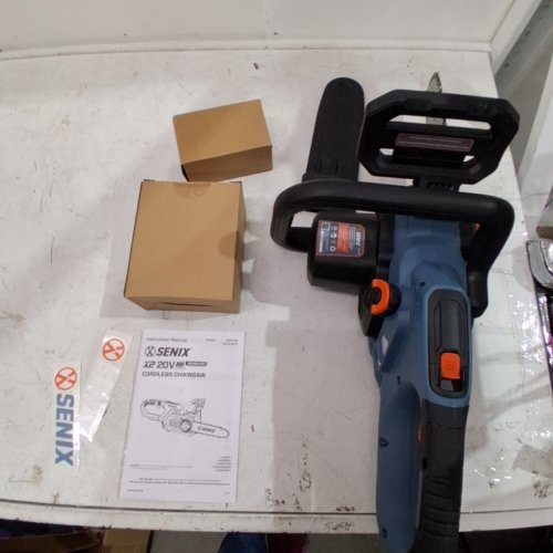 SENIX CORDLESS BRUSHLESS CHAINSAW - 20V - 10" - 8M/S - BLUE / BLACK (MODEL: CSX2-M) image 3