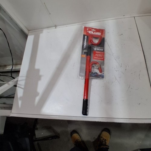 THE CLUB 1000 ORIGINAL CLUB STEERING WHEEL LOCK - RED image 2
