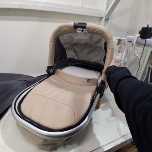 UPPABABY BASSINET V3 - COMPATIBLE WITH VISTA, CRUZ, RIDGE STROLLERS - 20LBS MAX - DECLAN OAT MÉLANGE/BLACK (MODEL: 0903-BAS-NA) image 3
