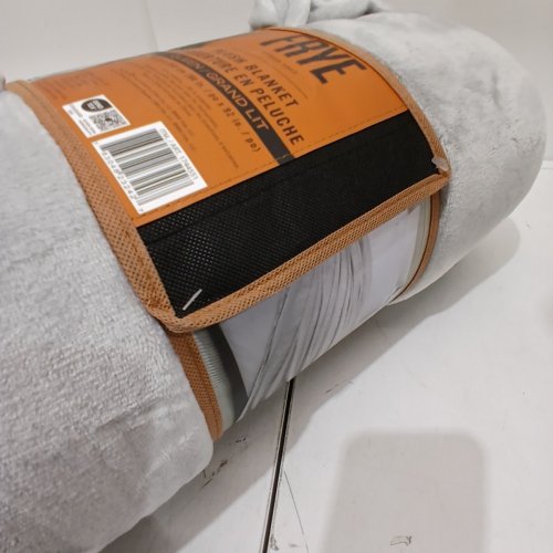 FRYE SOFT THROW BLANKET - 98" X 92" - QUEEN - SILVER GREY (MODEL: 1744551) image 2