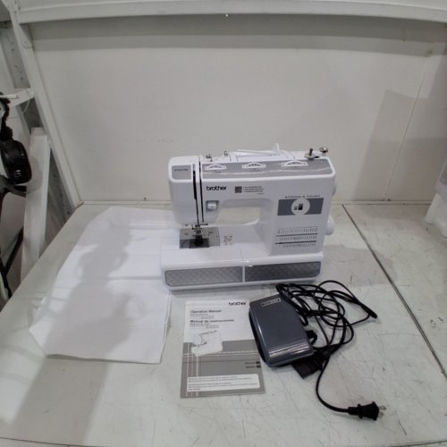 BROTHER STRONG & TOUGH SEWING MACHINE WITH 53 BUILT-N STITCHES AND FINGER GUARD - WHITE (MODEL: ST531HD) image 3