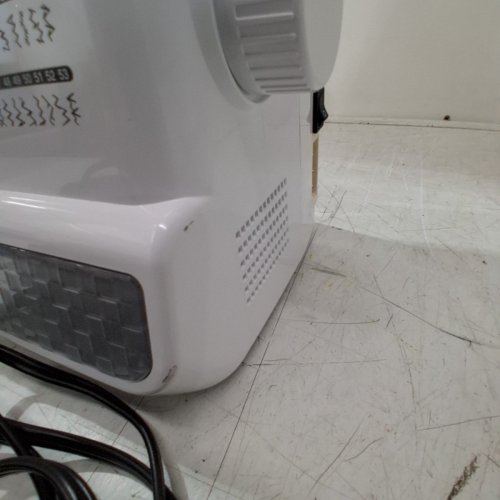 BROTHER STRONG & TOUGH SEWING MACHINE WITH 53 BUILT-N STITCHES AND FINGER GUARD - WHITE (MODEL: ST531HD) image 5
