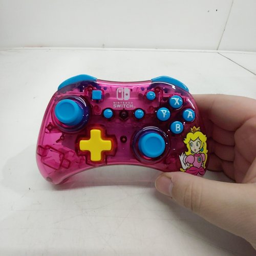 PDP ROCK CANDY WIRED CONTROLLER - FOR NINTENDO SWITCH/LITE/OLED - BUBBLEGUM PRINCESS PEACH (MODEL: 500-181) image 2