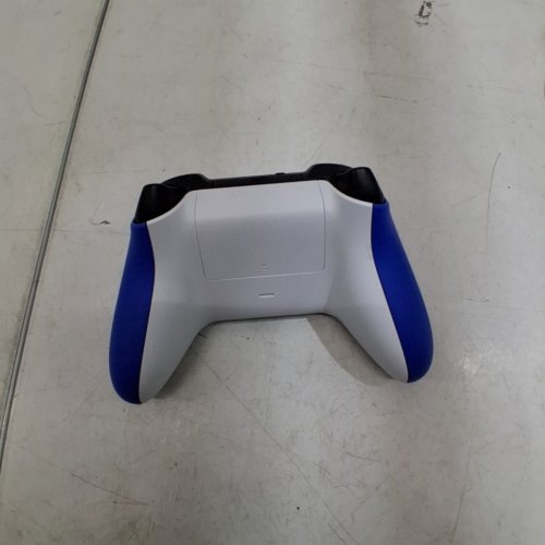 XBOX ONE CORE CONTROLLER - SHOCK BLUE image 4