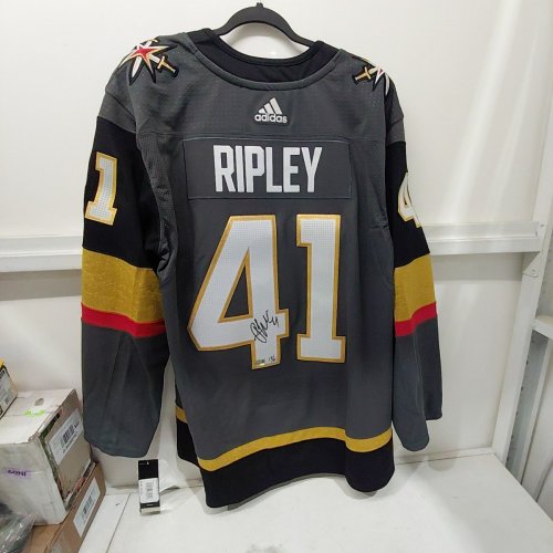 MENS NHL WRESTLEMANIA LAS VEGAS 41 **SIGNED** RHEA RIPLEY VEGAS GOLDEN KNIGHTS JERSEY - SIZE 54 - FANATICS COA - 17/41 image 7