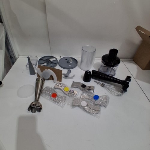 BRAUN MULTIQUICK 9 8-IN-1 HAND BLENDER WITH MULTIPLE VERSATILE TOOL ATTACHMENTS, 8 CUP FOOD PROCESSOR, 20OZ PLASTIC BEAKER & 1.5 CUP CHOPPER **ACCESSORIES ONLY** - 120V - 700W - STAINLESS STEEL/BLACK (MODEL: HB901AN/MQ9187XL) image 2