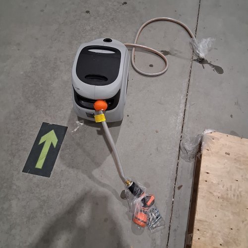VEVOR RETRACTABLE HOSE REEL - 65FT - (MODEL: HL-XW30) image 2