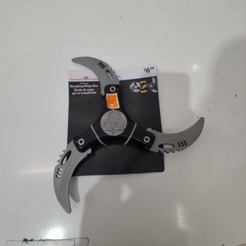 WAY TO CELEBRATE! MORPHING NINJA STAR TOY - BLACK AND WHITE (ITEM: WM10425UK) image 3