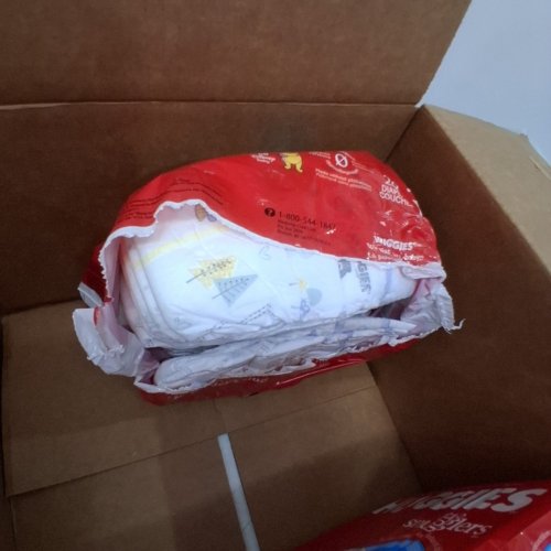 186PK HUGGIES SNUG AND DRY DIAPERS - SIZE 4 image 3