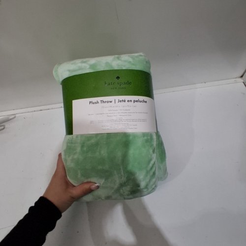 KATE SPADE PLUSH THROW BLANKET - 60" X 70" - MINT GREEN (MODEL: 1859162) image 2