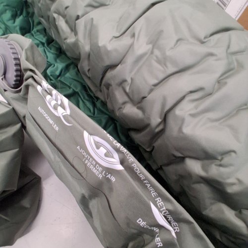 SUGARLAKE GEAR 3D SELF INFLATING CAMPING SLEEPING PAD - 77.9" X 26.7" X 4" - GREEN (MODEL: 1996815) image 2