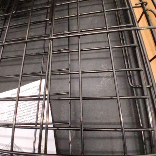 AMAZON BASICS DURABLE, FOLDABLE METAL WIRE PET CRATE WITH TRAY, PORTABLE AND STURDY FOR TRAVEL, SINGLE DOOR, DIVIDER PANEL - 36" - BLACK (MODEL: B09G4P3ZGM) image 3