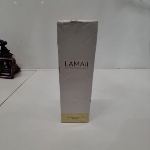 LAMAI RADIANCE NOURISHING BODY OIL- 120 ML image 2