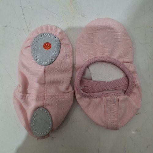 GIRLS BALLET SHOES FOR TODDLERS - SIZE 6 - PINK image 2