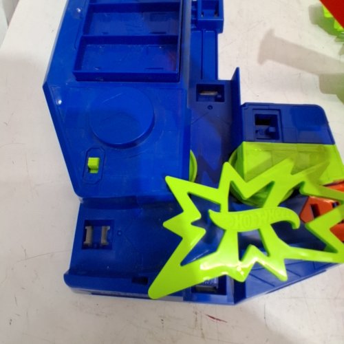 HOT WHEELS ACTION EPIC CRASH DASH TOY CAR TRACK SET - BLUE/GREEN/ORANGE (MODEL-HNL97) image 2