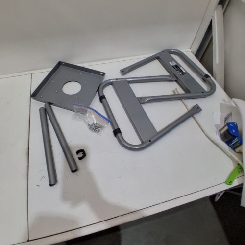 VEVOR DIRT BIKE STAND - 1100LB MAX - 16" X 15.4" X 16" - GREY (MODEL: TD-007-02) image 2