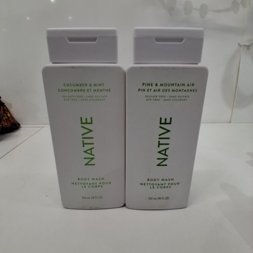 2PC NATIVE CUCUMBER & MINT / PINE & MOUNTAIN AIR BODY WASH - 532 ML EACH image 2