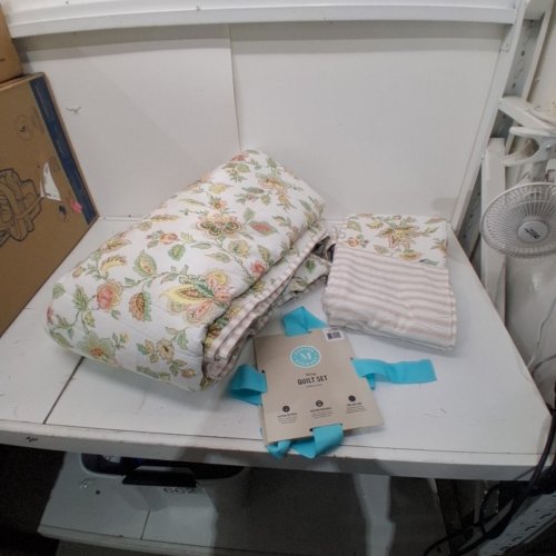 3PC MARTHA STEWART 100% COTTON REVERSIBLE LIGHTWEIGHT QUILT SET - KING - BETHANY JACOBEAN image 3