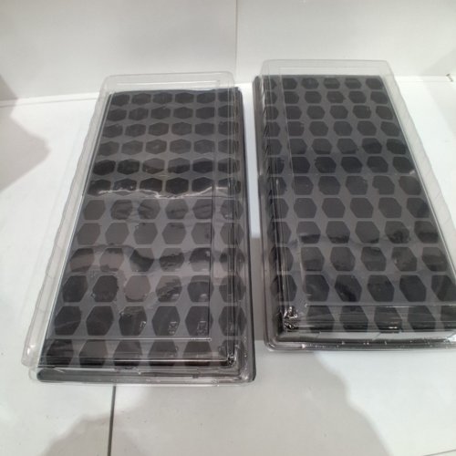 (2) MCKENZIE PRO-HEX PLANT STARTING TRAYS WITH DOMES - 72 CELL EACH - BLACK (ITEM: BC390507) image 3