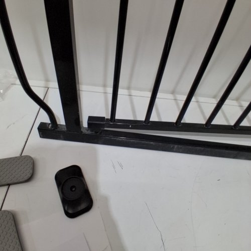 ALLAIBB WALK THROUGH PRESSURE MOUNT AUTO CLOSE TENSION SAFETY GATE - 57" X 62" - BLACK (MODEL: W046) image 3
