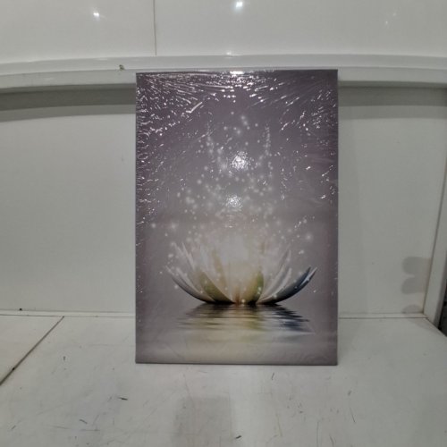 LZIMU ZEN CANVAS WALL ART WHITE LOTUS FLOWER BLOOMING IN WATER - 16" X 24" - WHITE/GREY image 2