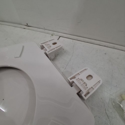 CENTOCO ROUND CENTOCORE MOLDED HEAVY DUTY TOILET SEAT - 17" - WHITE (MODEL: DS700-001) image 4