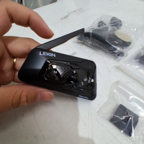 LEXIN MTX MESH WATERPROOF MOTORCYCLE BLUETOOTH HEADSET, AUDIO/NOISE CANCELLATION image 3