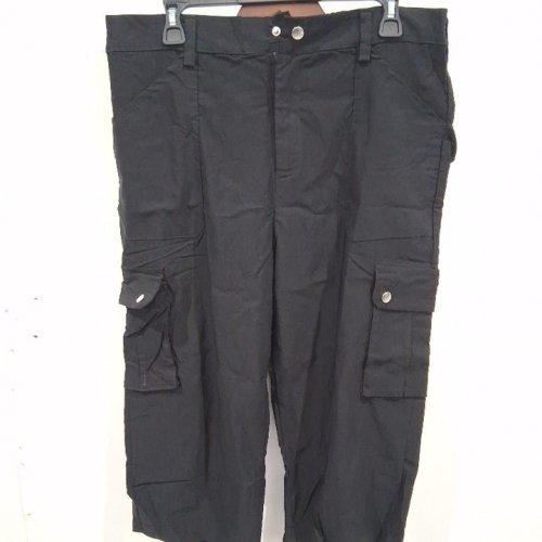 WOMEN'S STRETCHY CAPRI CARGO PANTS - LARGE - BLACK image 3