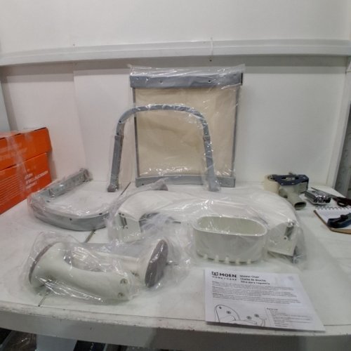 MOEN HOME CARE SHOWER CHAIR - GLACIER (MODEL: DNT7100) image 3