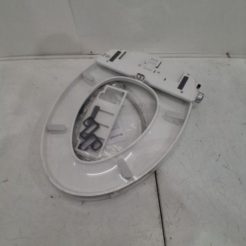 BRONDELL SWASH NON-ELECTRIC BIDET TOILET SEAT - WHITE image 3