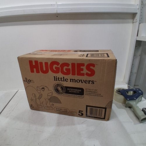 132PK HUGGIES LITTLE MOVERS DIAPERS - SIZE 5 image 2