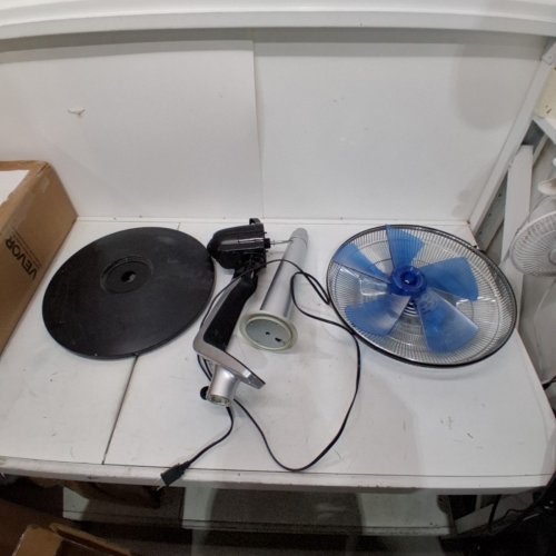 ROWENTA TURBO SILENCE EXTREME 16" DIAMETER HEAD, 5-SPEED OSCILLATING FAN WITH REMOTE - BLACK/SILVER (MODEL: VU5670) image 3