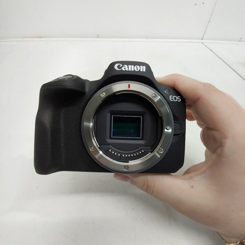CANON EOS R50 MIRRORLESS CAMERA RF-S18-45MM F4.5-6.3 IS STM LENS KIT image 2