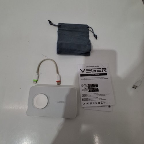 VEGER PORTABLE CHARGER FOR IPHONE AND APPLE WATCH- 1000MAH - WHITE (MODEL: ‎V1171) image 3