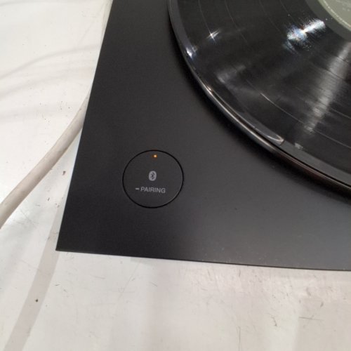SONY WIRELESS BELT DRIVE TURNTABLE VINYL RECORD PLAYER - BLUETOOTH, USB - BLACK (MODEL: PS-LX310BT) image 2