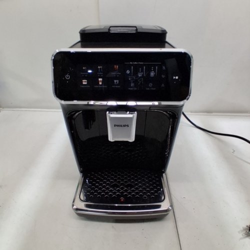 PHILIPS 3300 SERIES FULLY AUTOMATIC ESPRESSO MACHINE WITH LATTEGO MILK SYSTEM AND INTEGRATED GRINDER - GLOSSY BLACK (MODEL:EP3341/50) image 5