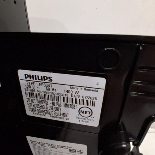 PHILIPS 3300 SERIES FULLY AUTOMATIC ESPRESSO MACHINE WITH LATTEGO MILK SYSTEM AND INTEGRATED GRINDER - GLOSSY BLACK (MODEL:EP3341/50) image 8